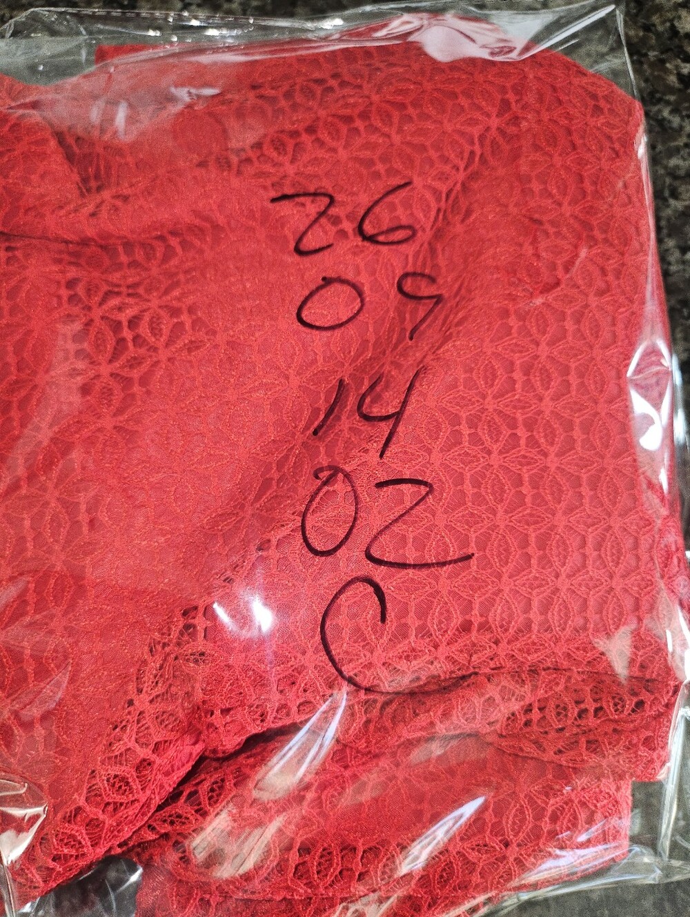 Trina Turk Red Lace Shift Dress Cutout Back Size 6 - Picture 8 of 8